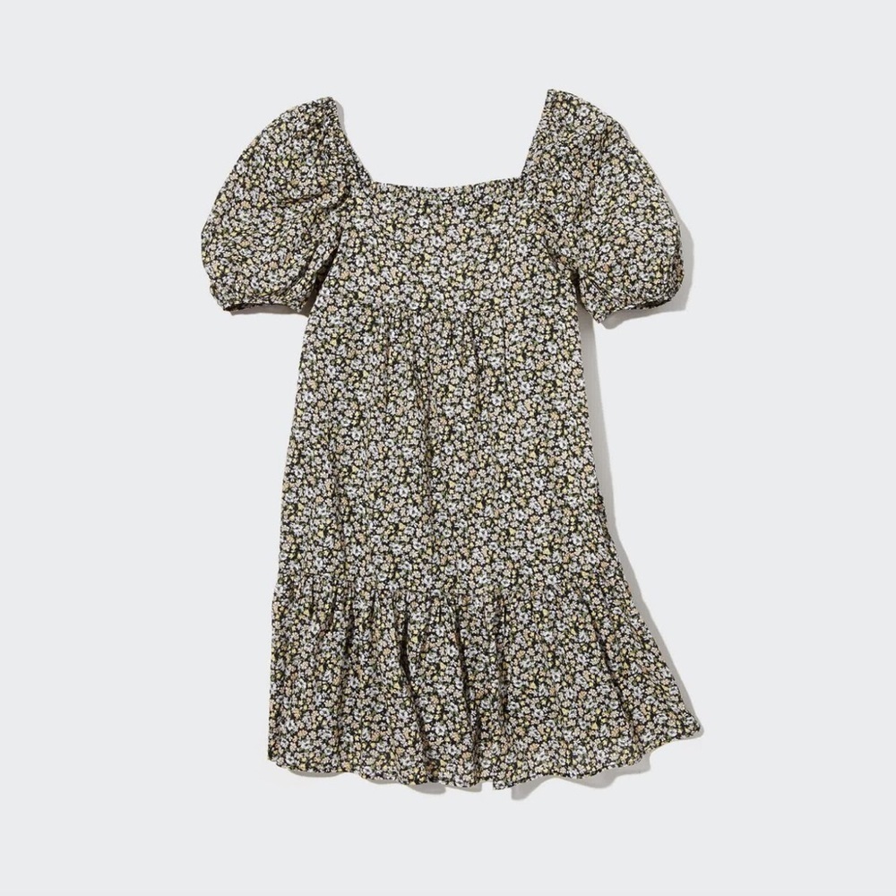 Uniqlo flower dress with puff sleeves.